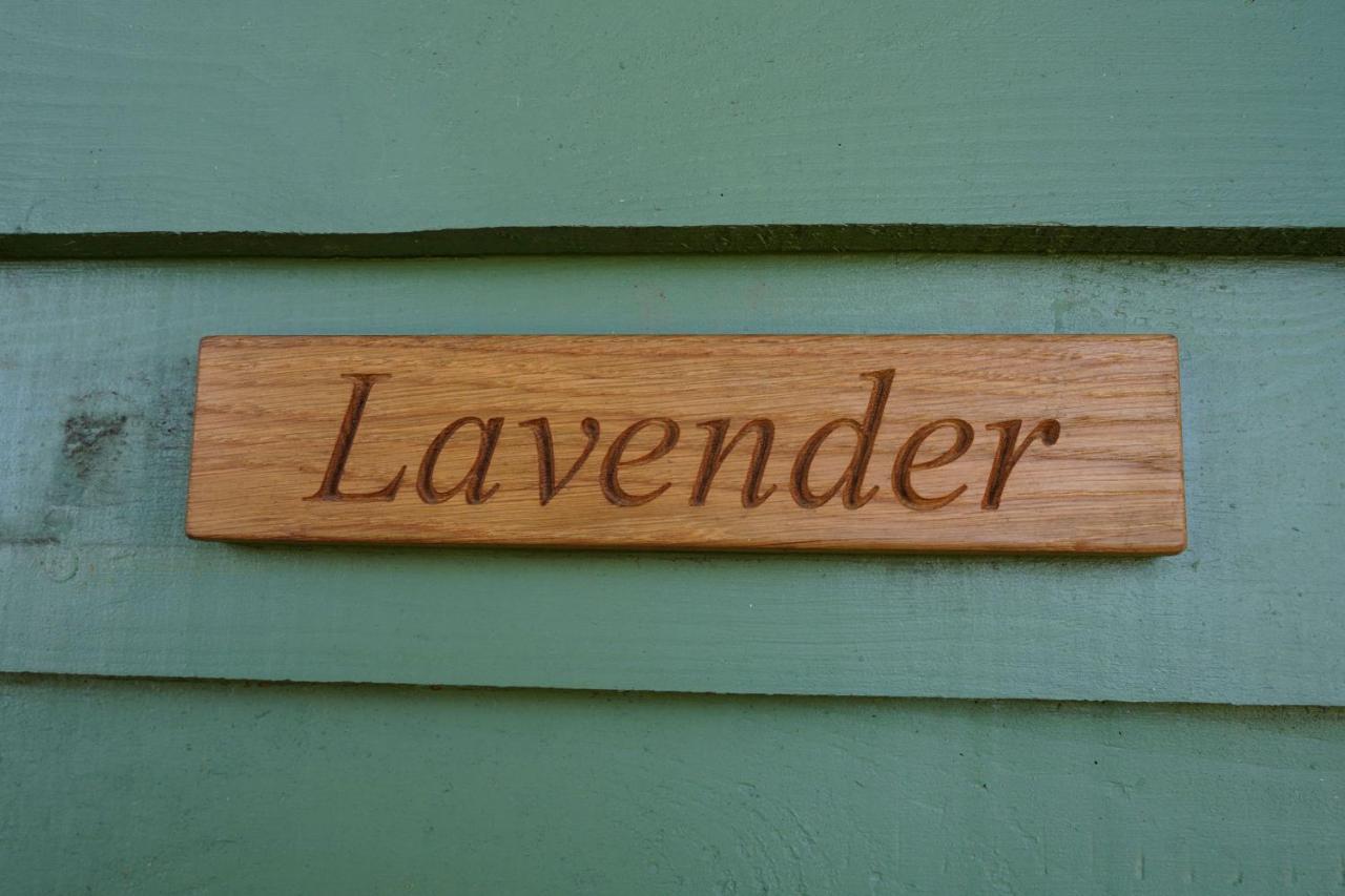 Lavender Retreat With Private Hot Tub Guest House Upper Hulme Екстериор снимка